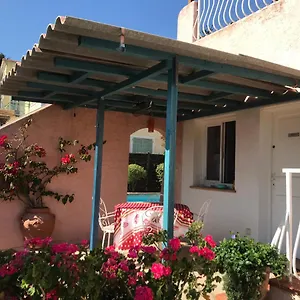 Appartement Rez De Jardin Sur Mer., Cagnes-sur-Mer